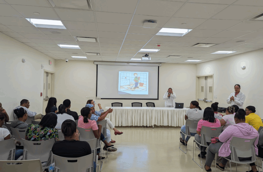 Centro Especializado de Atención Ambulatoria en Salud Dr. Nelson Astacio realiza taller sobre manejo adecuado de residuos peligrosos