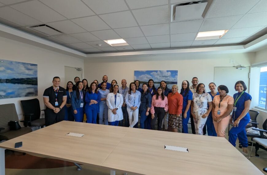 Centro Especializado de Atención Ambulatoria en Salud Dr. Nelson Astacio impulsa la formación del personal médico con charla sobre bioseguridad odontológica