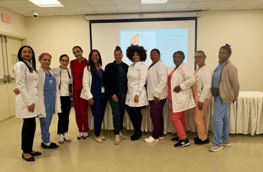 CEASNA fortalece capacidades del personal en abordaje de conductas alimentarias de riesgo